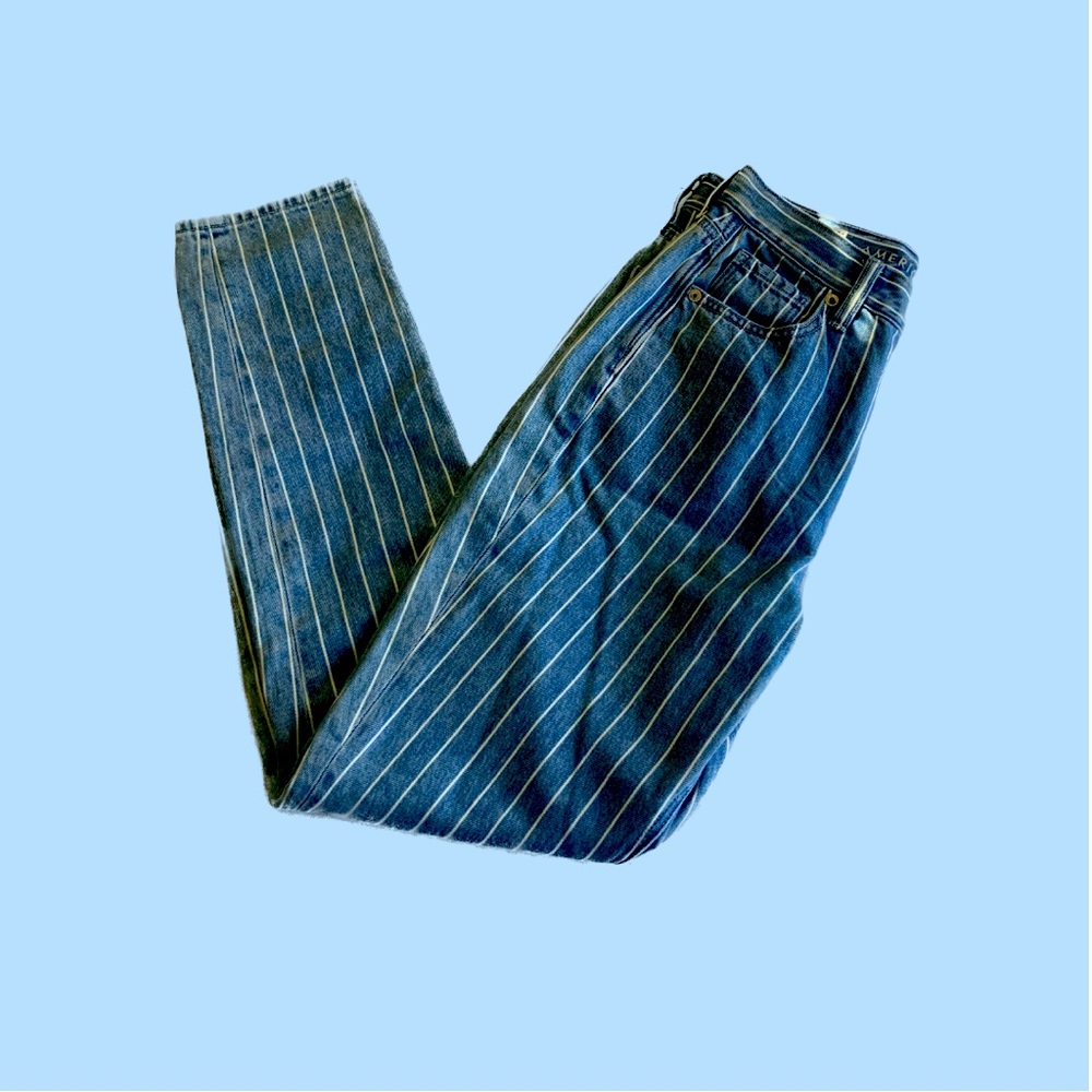 American Eagle Women’s Blue Pinstripe Mom Jeans